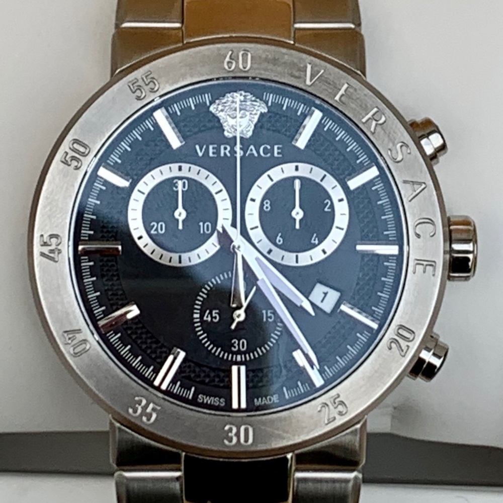 New Versace Men’s Chronograph VEPY00520 Watch